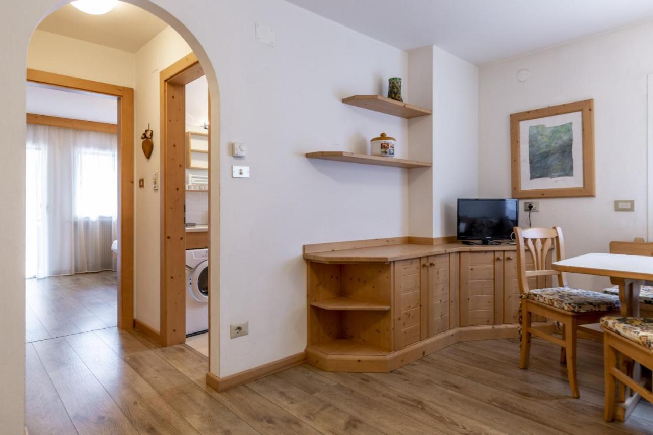 Stella Alpina Apartment Campitello di Fassa Ngoại thất bức ảnh