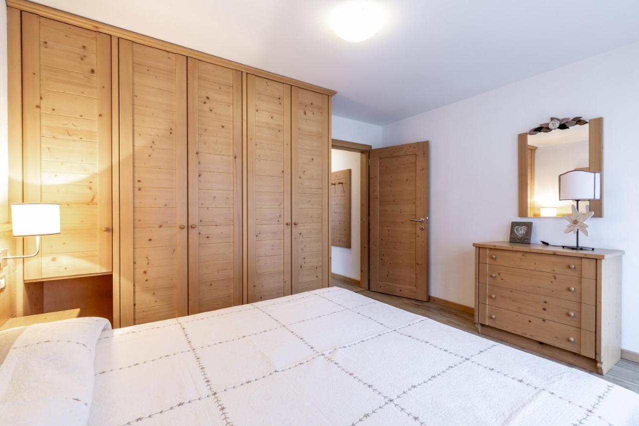 Stella Alpina Apartment Campitello di Fassa Ngoại thất bức ảnh