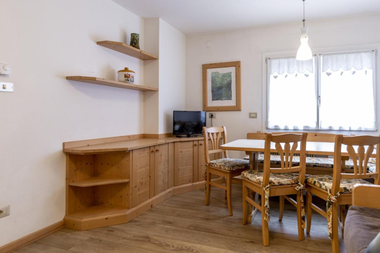 Stella Alpina Apartment Campitello di Fassa Ngoại thất bức ảnh