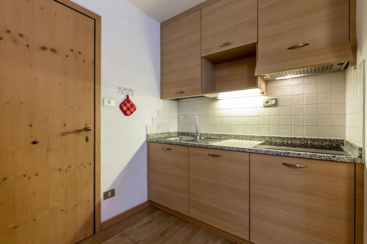 Stella Alpina Apartment Campitello di Fassa Ngoại thất bức ảnh