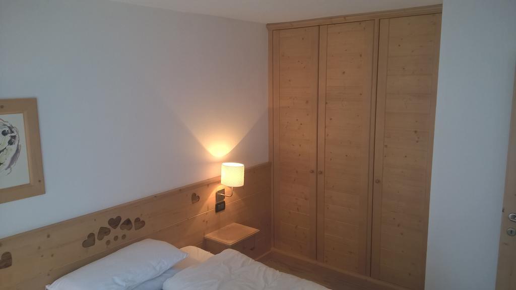 Stella Alpina Apartment Campitello di Fassa Ngoại thất bức ảnh
